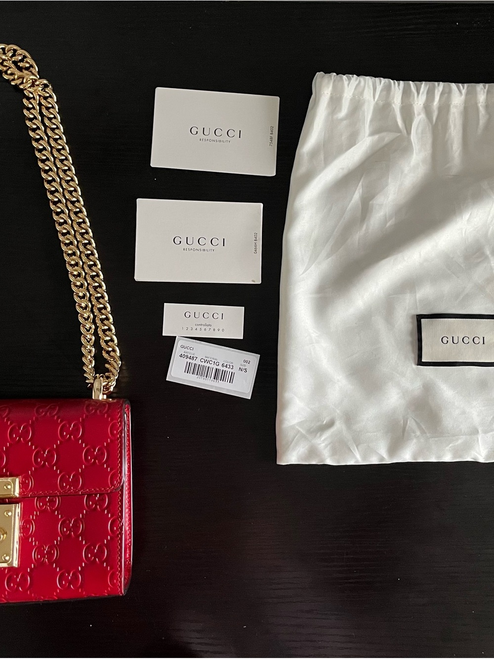 Gucci Guccissima Small Red Padlock Chain Shoulder Bag - Picture 2 of 13